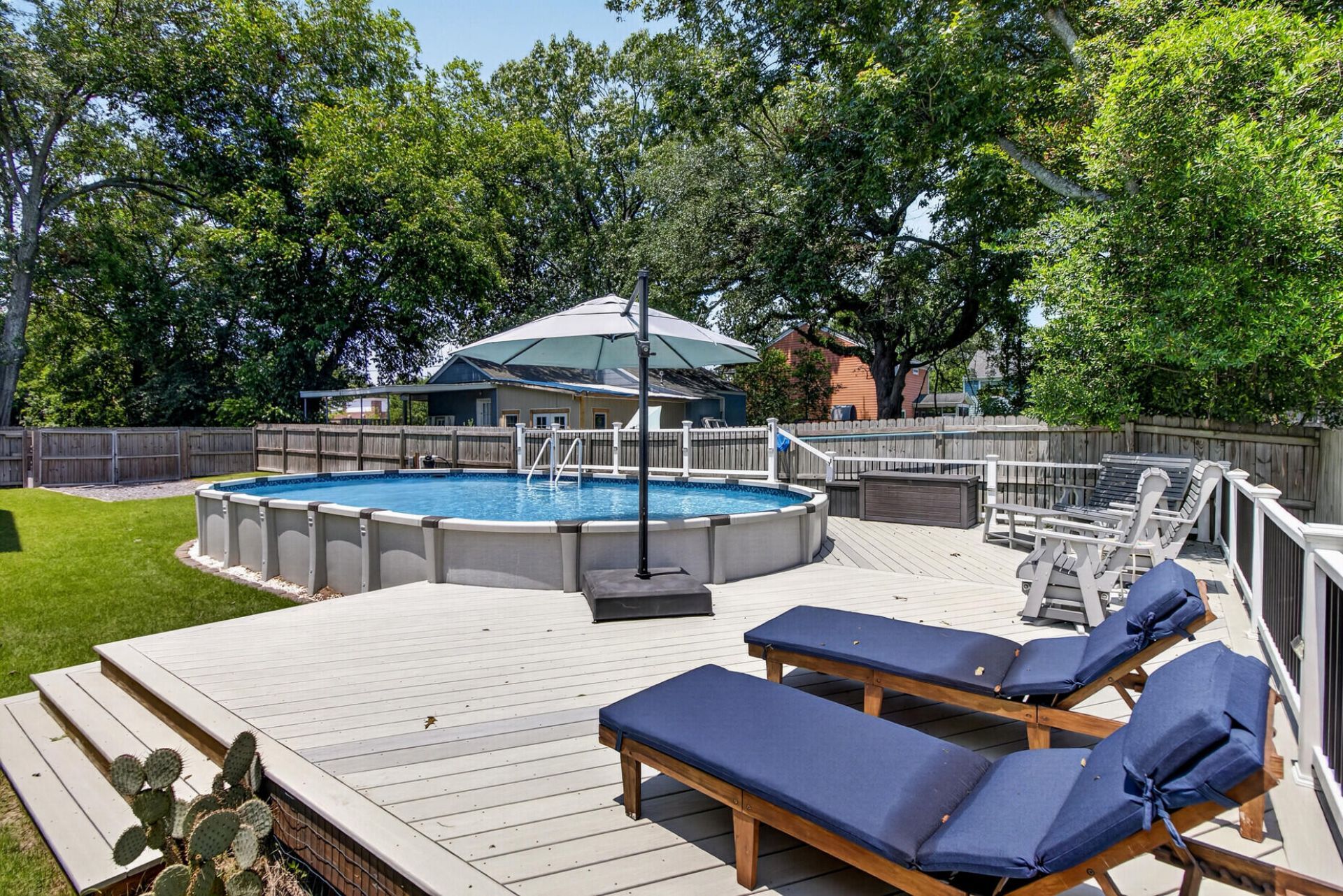 5476 Thompson Street Photo 58