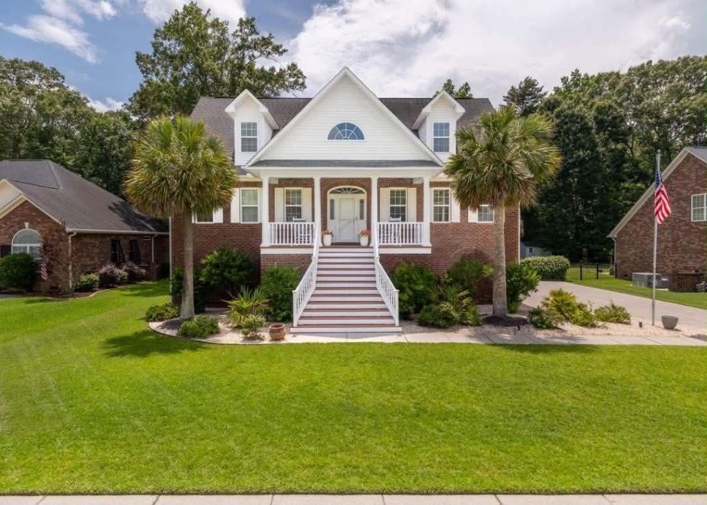 8730 Alexandria Photo 1