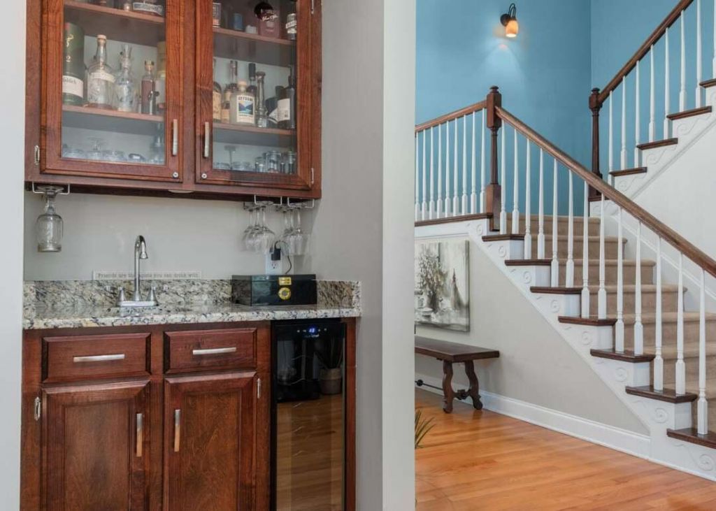 8730 Alexandria Photo 16