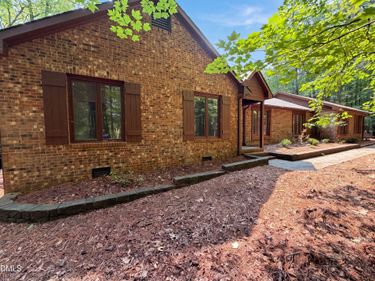 204 Boulder Bluff Trail, Chapel Hill, NC 27516