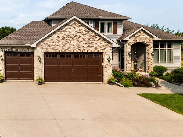 20585 Islandview Circle , Lakeville, MN 55044