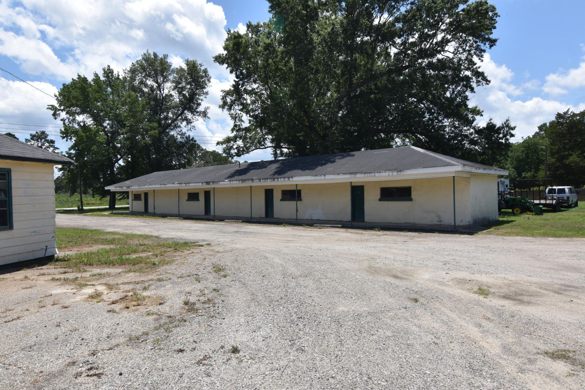 1054 Edgewater Road  Photo 11