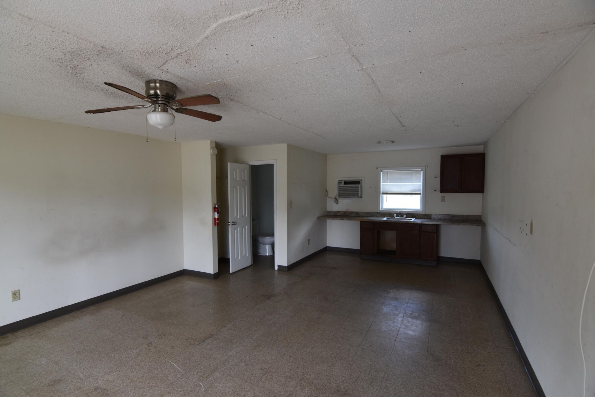 1054 Edgewater Road  Photo 20