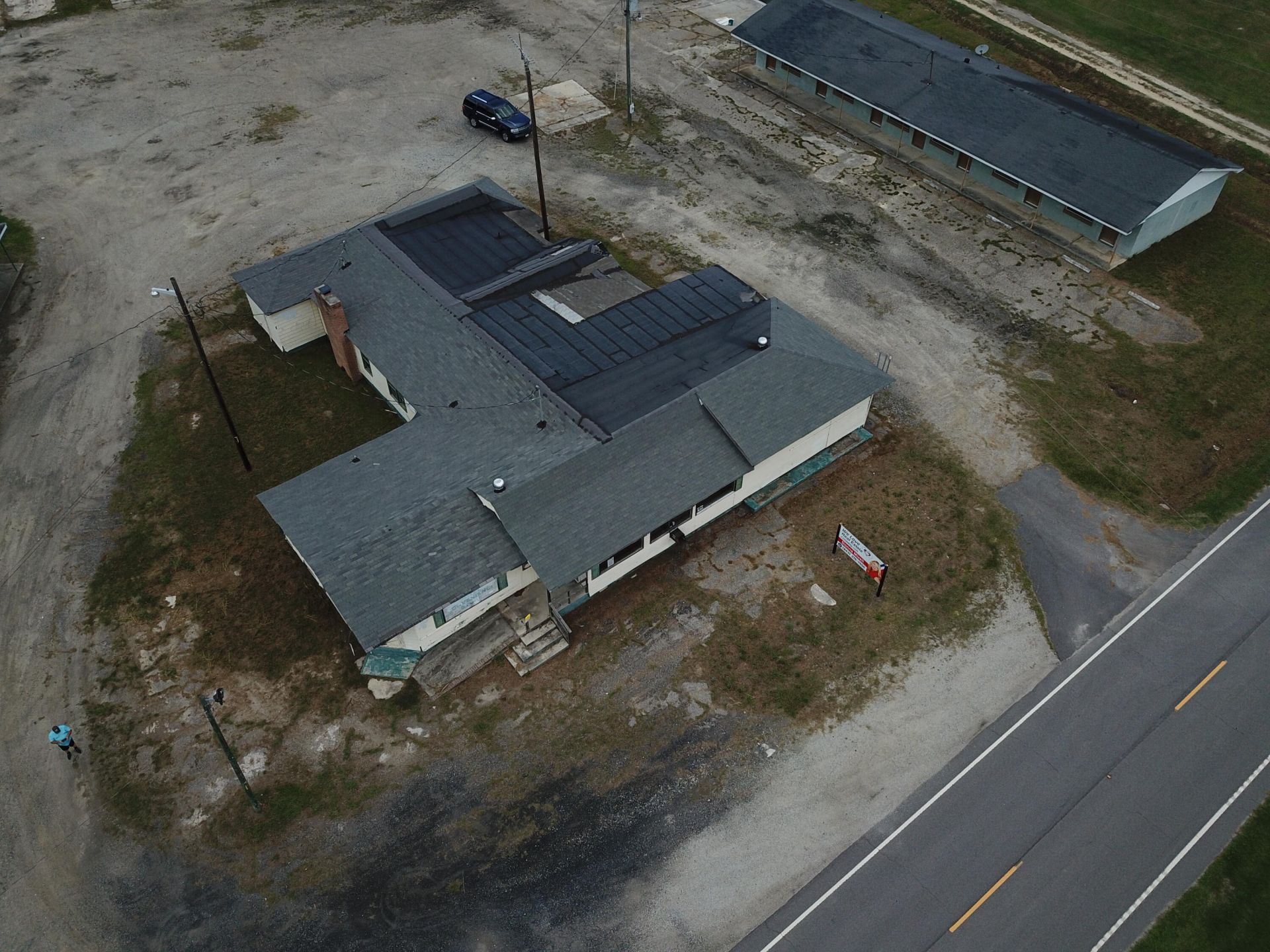 1054 Edgewater Road  Photo 4