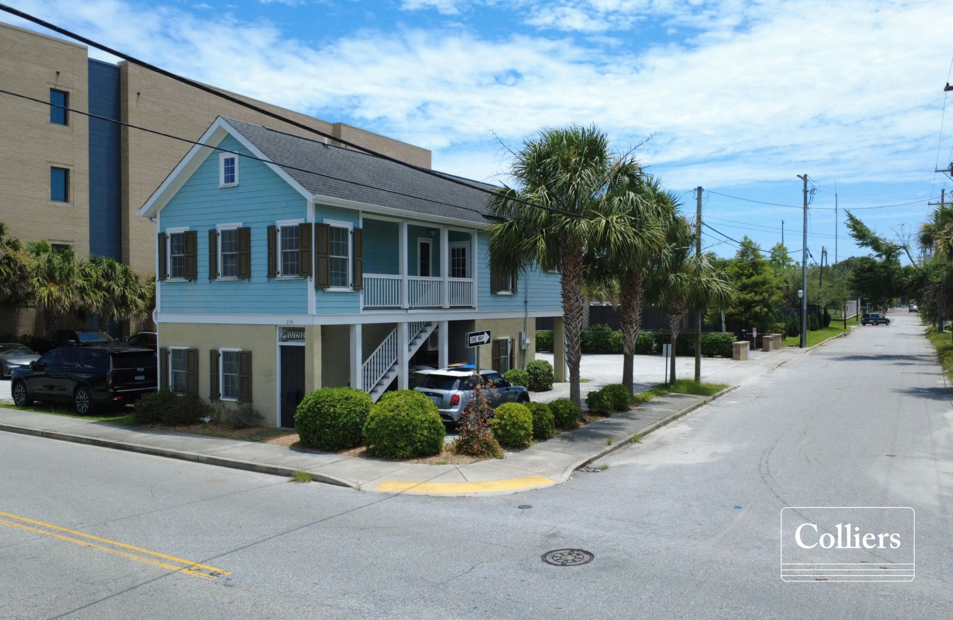 235 Huger Street Photo 14