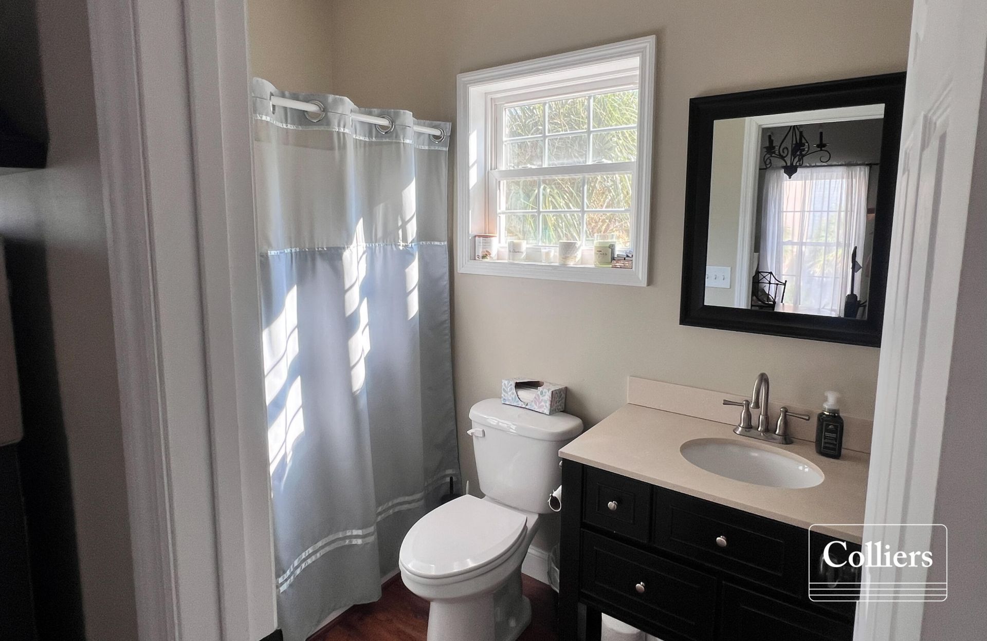 235 Huger Street Photo 7