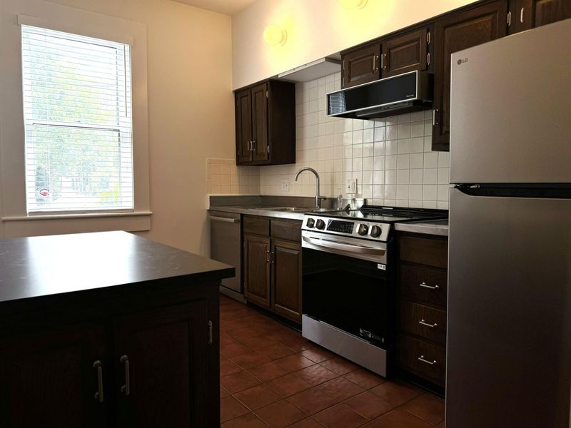 561 S 5th Street , Columbus, OH 43206 Photo 11