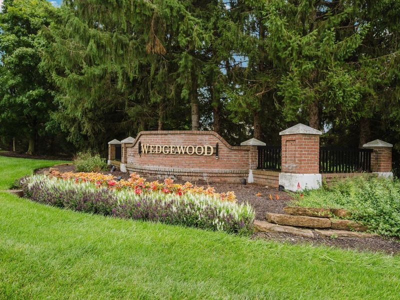4343 Tavistock Circle, Powell, OH 43065 Photo 2