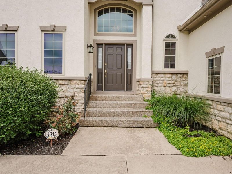 4343 Tavistock Circle, Powell, OH 43065 Photo 5