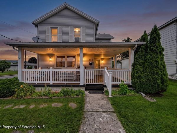 302 Kennedy Street , Old Forge, PA 18518