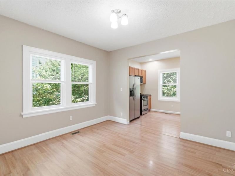 2418 Lysle Lane, Norwood, OH 45212 Photo 7