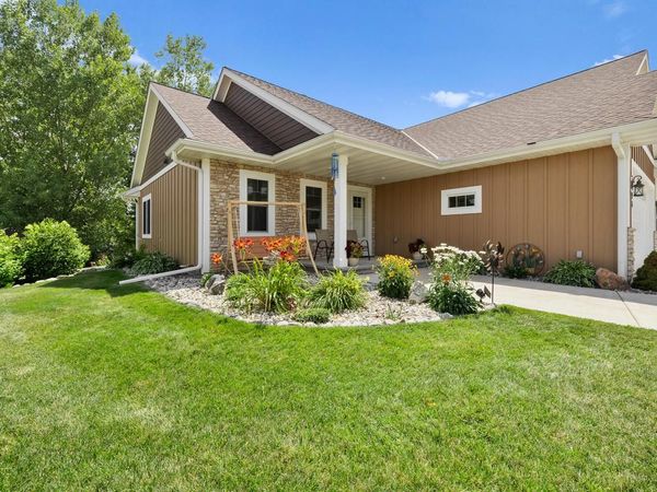 6996 Barney COURT, West Bend, WI 53090