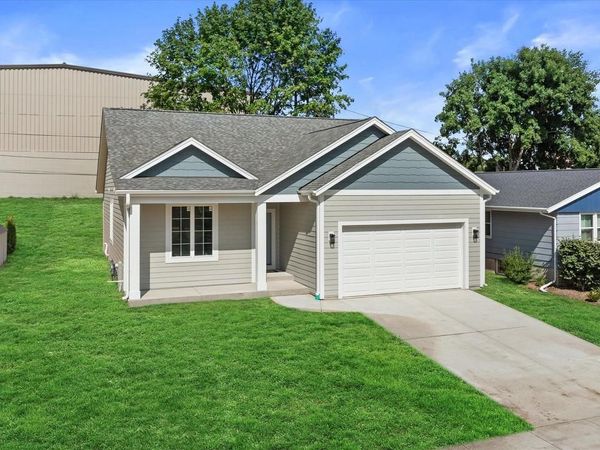 772 Eastern AVENUE, West Bend, WI 53095