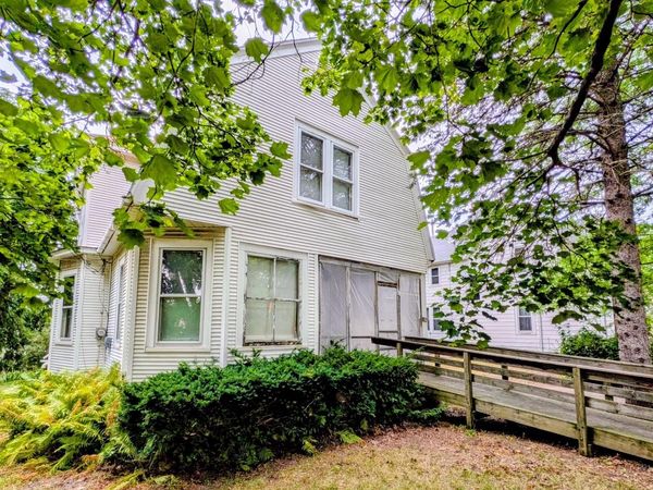 1004 Whitewater AVENUE, Fort Atkinson, WI 53538