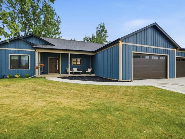 10027 Camelot DRIVE, Mount Pleasant, WI 53406