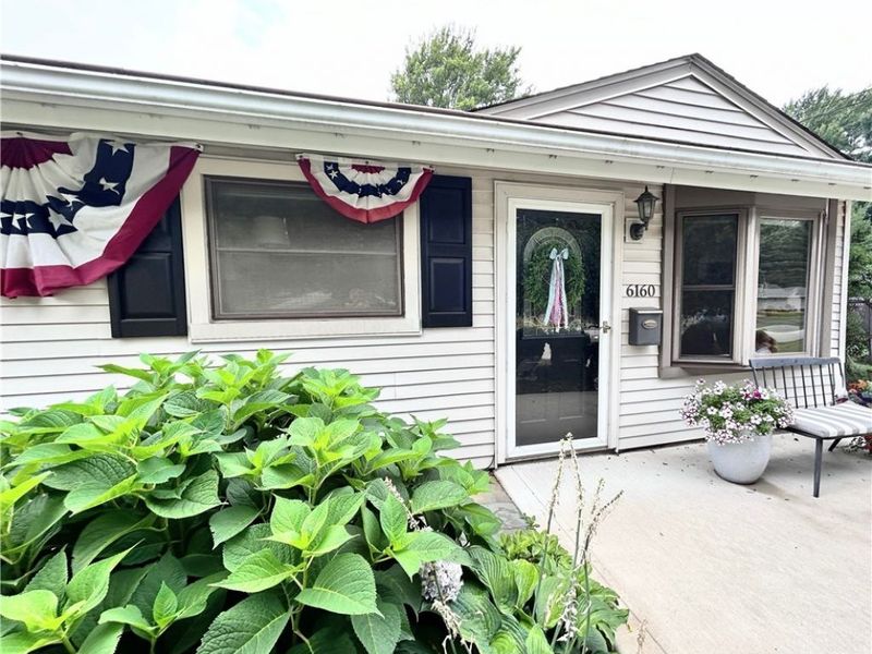 6160 Thistlewood Drive, Mentor, OH 44060 Photo 1