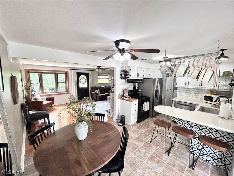 6160 Thistlewood Drive, Mentor, OH 44060 Photo 12