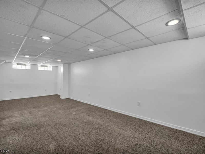 2910 Commonwealth Drive, Parma, OH 44134 Photo 27