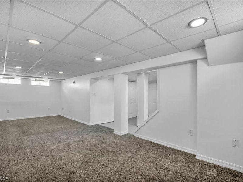 2910 Commonwealth Drive, Parma, OH 44134 Photo 30