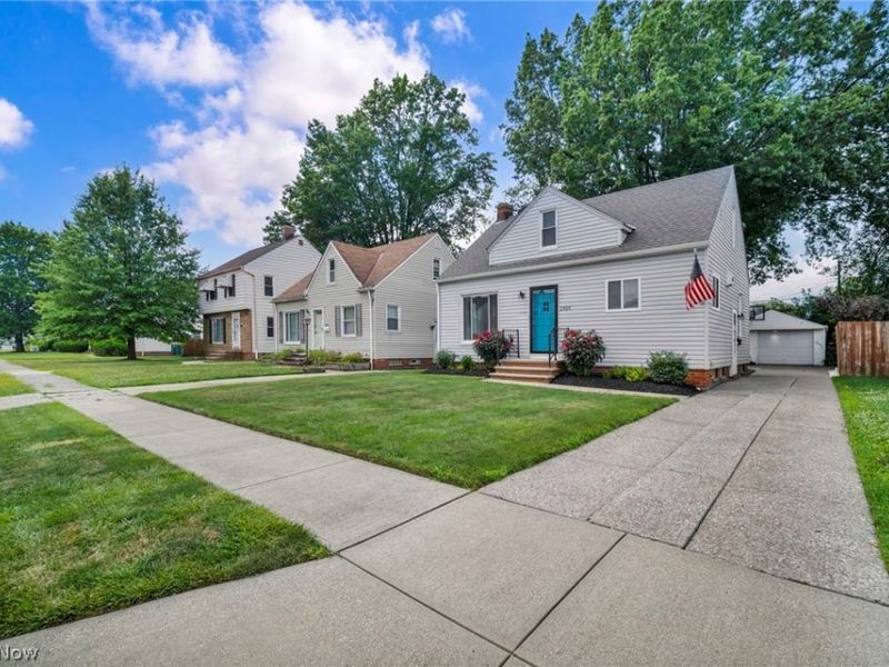 2910 Commonwealth Drive, Parma, OH 44134 Photo 4