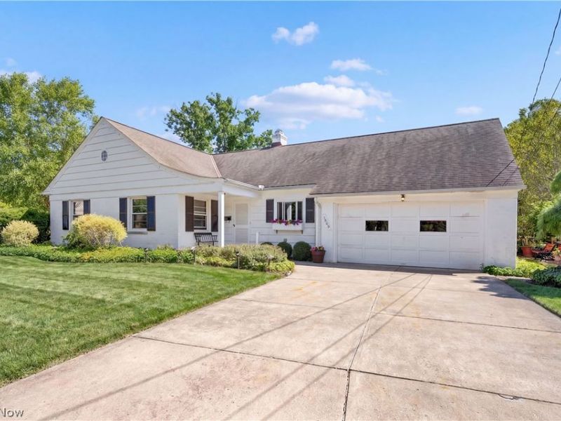 1983 Wynwood Drive, Rocky River, OH 44116 Photo 1