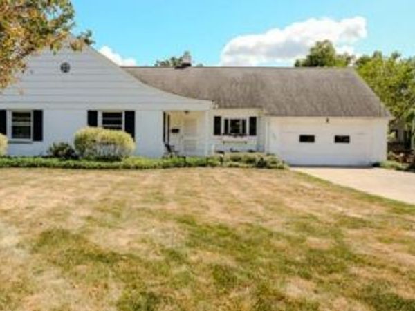 1983 Wynwood Drive , Rocky River, OH 44116
