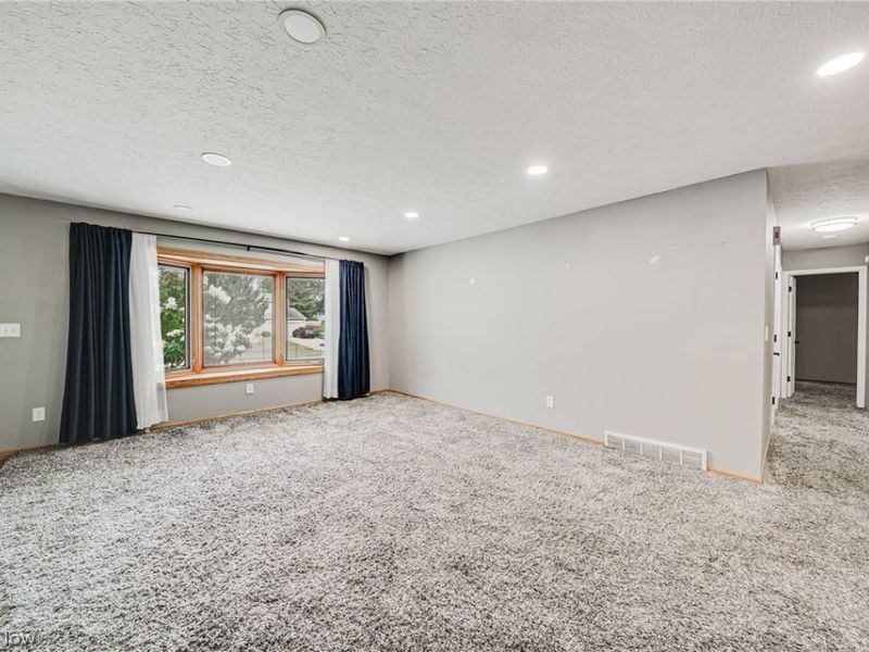 503 Westchester Drive, Brunswick, OH 44212 Photo 6