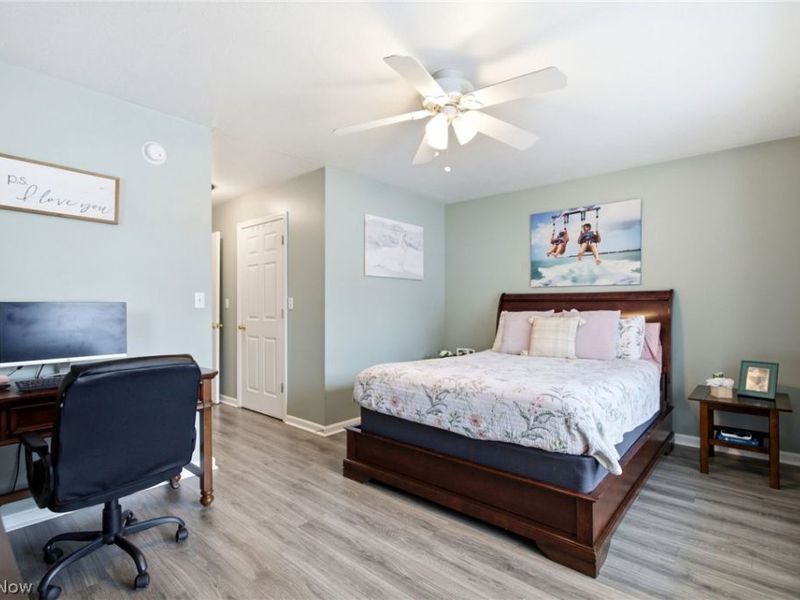 3284 Lenox Village Drive, Unit 104, Fairlawn, OH 44333 Photo 13