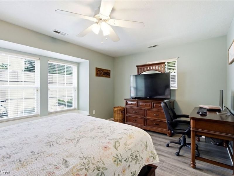 3284 Lenox Village Drive, Unit 104, Fairlawn, OH 44333 Photo 15