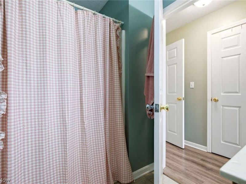 3284 Lenox Village Drive, Unit 104, Fairlawn, OH 44333 Photo 19