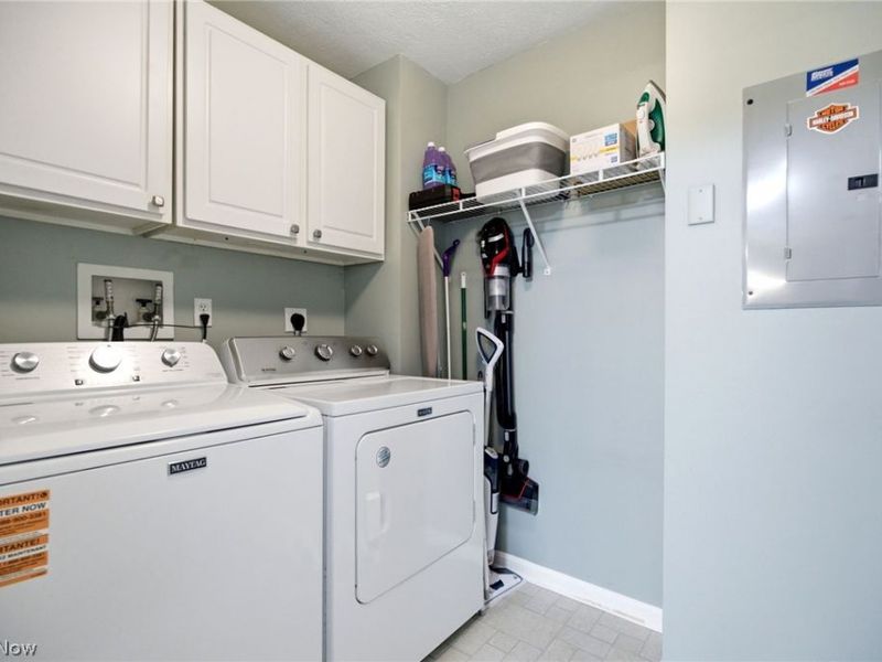 3284 Lenox Village Drive, Unit 104, Fairlawn, OH 44333 Photo 23