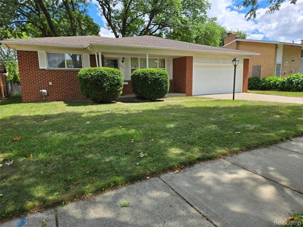 14100 Bainbridge Street, Livonia, Mi 48154