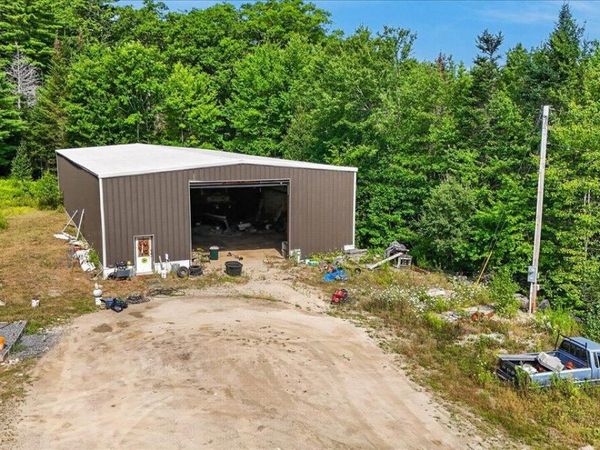 349 South Street, Blue Hill, ME 04614