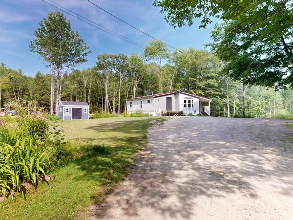 81 Ledgeview Road , Greene, ME 04236