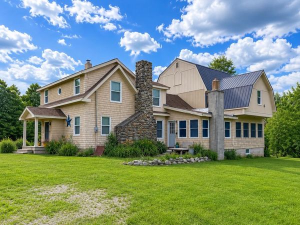 206 Town Rd Road , Lagrange, ME 04453