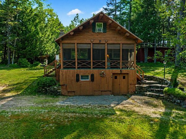 27 Roscoe Drive , Waterford, ME 04088