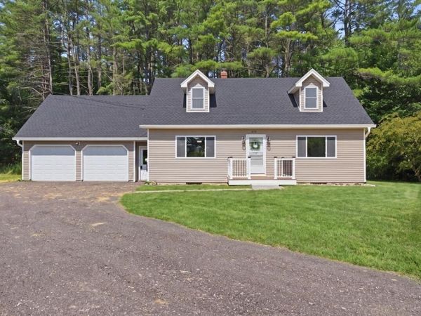 378 Randall Road, Lewiston, ME 04240