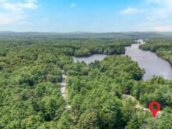 68 Old Portland Road, Waterboro, ME 04061