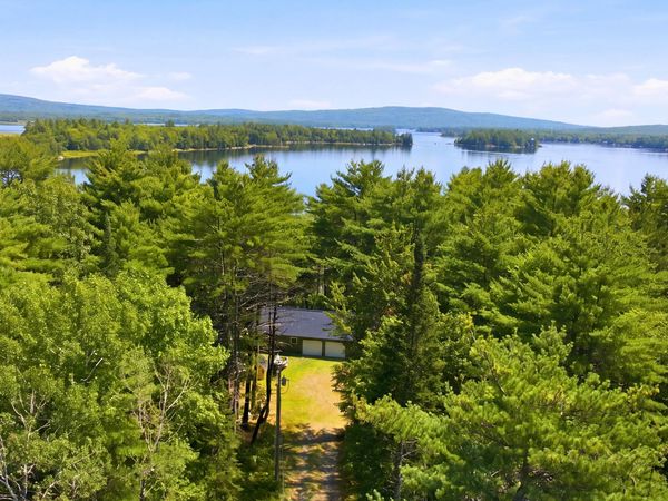 154 Lakeview Drive , Athens, ME 04942