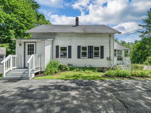 20 Lillian Avenue , Saco, ME 04072