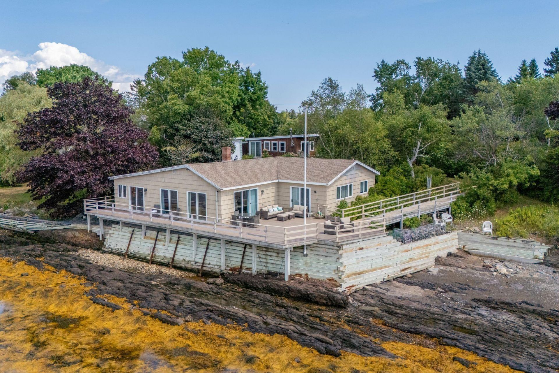 195 Beach Road Portland, ME 04019