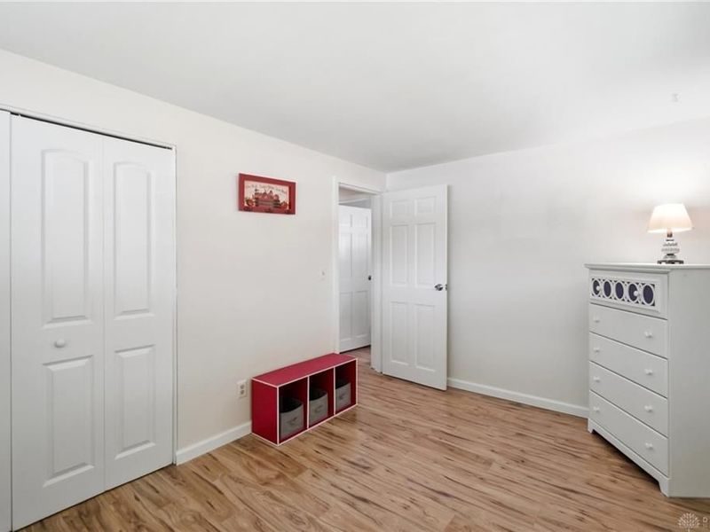 2076 Lynpark Avenue, Miami Township, OH 45439 Photo 22
