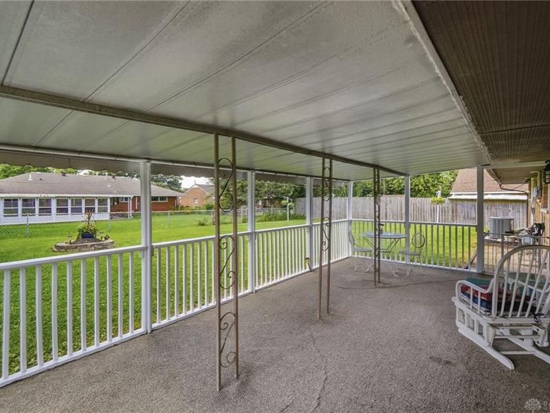 2076 Lynpark Avenue, Miami Township, OH 45439 Photo 28