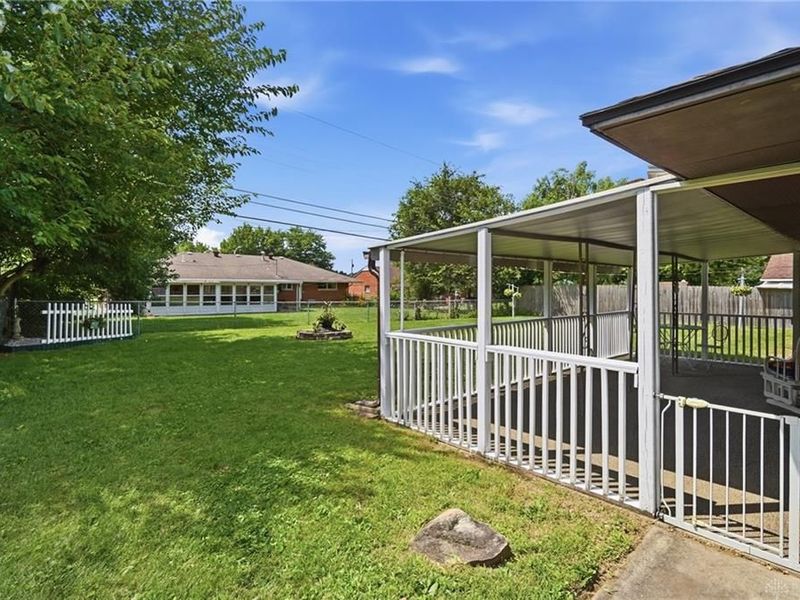 2076 Lynpark Avenue, Miami Township, OH 45439 Photo 30