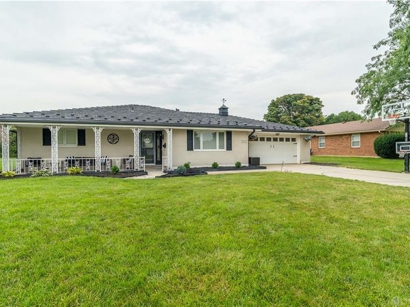504 N Parkway Drive, Piqua, OH 45356 Photo 1
