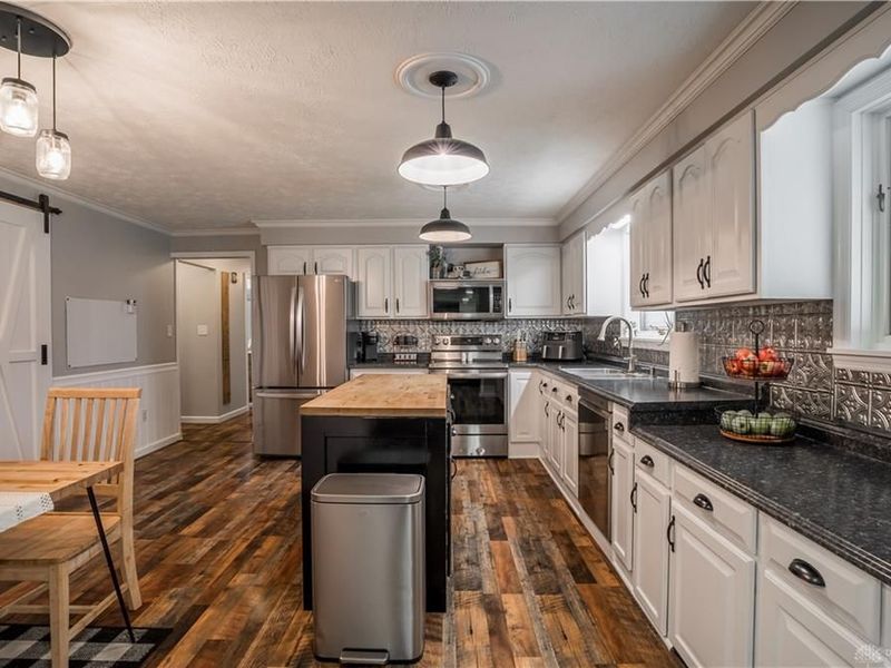 504 N Parkway Drive, Piqua, OH 45356 Photo 11