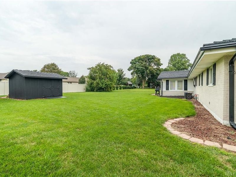504 N Parkway Drive, Piqua, OH 45356 Photo 28