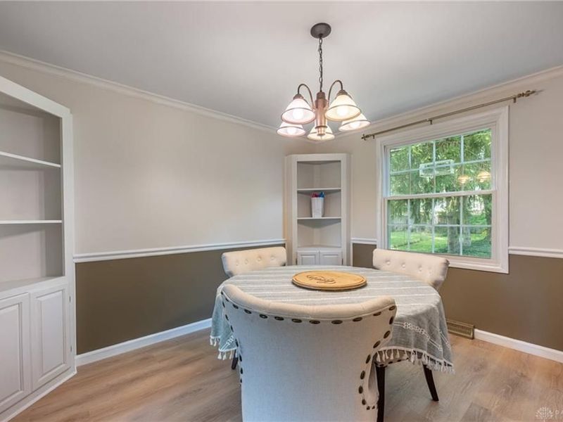 4925 Honeywood Court, Riverside, OH 45424 Photo 9