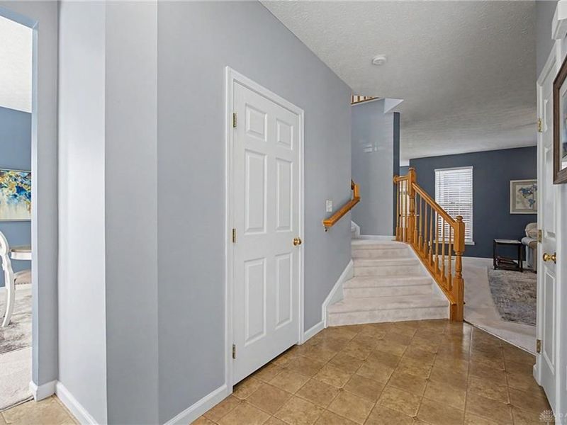 2651 Royal Gateway, Beavercreek, OH 45431 Photo 7