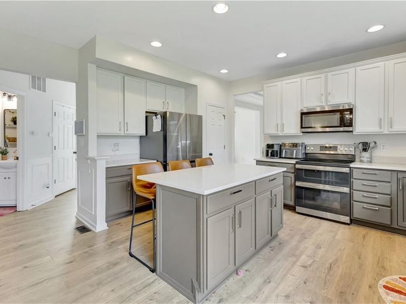 2538 Muirfield Drive, Beavercreek, OH 45431 Photo 7
